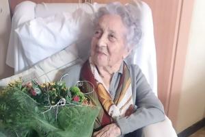 В Испании 113-летняя женщина смогла излечиться от COVID-19 (фото)