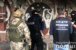 На Закарпатье задержали "авторитетов", которые собирали с местных предпринимателей "дань" (фото)