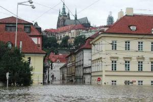 Наводнение в Чехии нанесло миллионные убытки, есть погибшие
