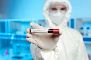 Коснулось Лисичанска и не только: в Луганской области новая вспышка COVID-19