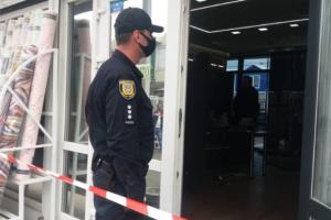Неизвестные устроили стрельбу на рынке в Одессе, есть раненые