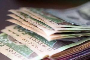 Мінфін анонсував підвищення мінімальної зарплати до 5000 гривень