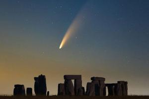 Видна невооруженным глазом: к Земле приближается комета Neowise (фото)