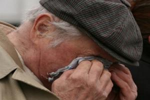 В Северодонецке мошенник выманил деньги у 82-летнего старика