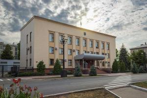 Хто керуватиме Лисичанськом?: Місто може опинитися у вже "забруднених" руках