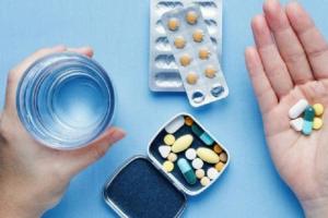 В Україні через тиждень з'явиться препарат від COVID-19: чим лікуватимуть