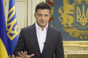 Більше половини українців готові відповісти на п'ять запитань Зеленського - соцопитування