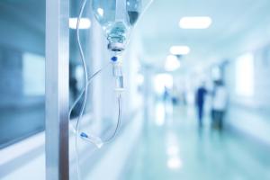 Кабмин выделил более 100 млн грн на создание мобильных госпиталей для пациентов с COVID-19