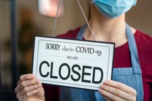 Усиление карантина в Украине: чем объясняется, какие риски и что думают украинцы по этому поводу