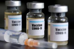 У лютому Україна отримає 117 тис. доз вакцини від COVID-19 - Ляшко