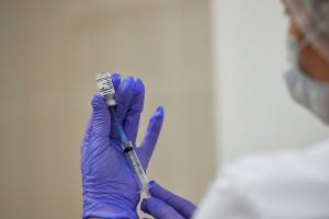 Ляшко рассказал, какие области получат вакцину от COVID-19 первыми