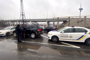 У Сєвєродонецьку водій позашляховика влаштував "перегони" з патрульними (відео)