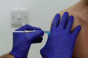 Ляшко пообіцяв вакцинувати від COVID-19 всіх бажаючих до кінця року