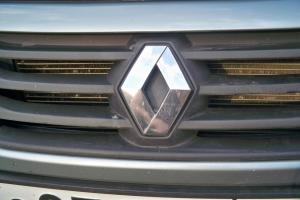 Автомобільний бренд Renault радикально змінює логотип (фото)
