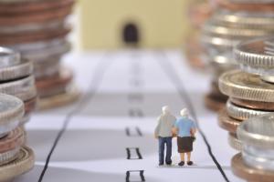 З 1 квітня в Україні підвищать пенсійний вік: кому і наскільки
