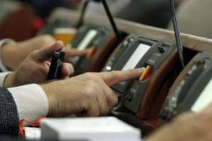 Верховна Рада зняла відповідальність з виробників COVID-вакцин та медиків
