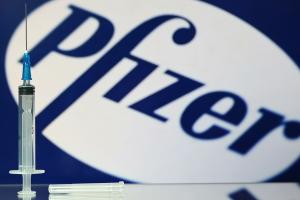 Компанія Pfizer взялася за розробку таблеток проти COVID-19