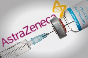 Вже сім держав відмовилися використовувати вакцину AstraZeneca