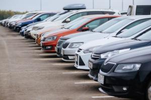 Названі авто, на яких найчастіше скручують пробіг в Україні