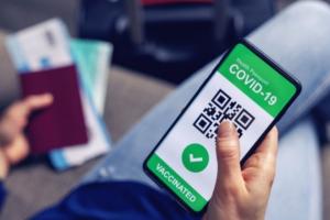 Кабмін уточнив терміни запуску COVID-сертифікатів в Україні