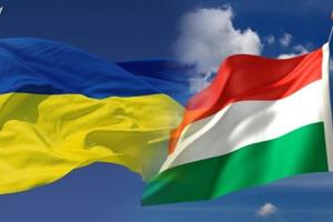 Україна та Угорщина взаємно визнали свідоцтва про вакцинацію від COVID-19