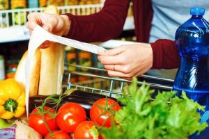 Цены на продукты в Украине продолжают расти: в каких регионах подорожание оказалось наиболее ощутимым