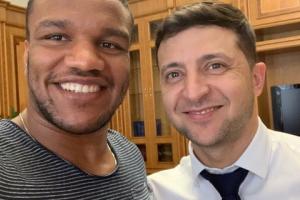 Зеленський відреагував на напад, якому піддався Жан Беленюк