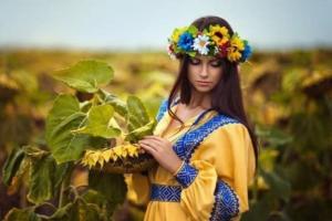 Караоке, перегляд фільмів і не тільки: які заходи у Лисичанську відбудуться до Дня Державного Прапора та 30-ї річниці незалежності України