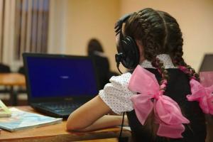 Три сценарії: у МОЗ України назвали умови для переходу шкіл на дистанційне навчання