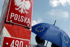 Какие вакансии Польша готова предоставить украинцам и сколько платить за работу: подсчеты
