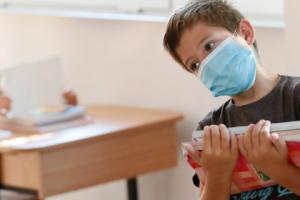 Канікули в українських школах можуть бути подовжені до 4 тижнів, - МОЗ