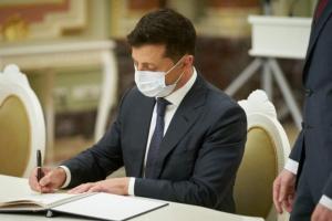 Зеленський підписав закон про запобігання антисемітизму в Україні