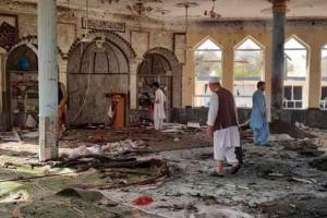 В Афганістані стався вибух у мечеті: загинули та постраждали десятки людей