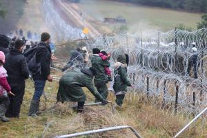 Украина выразила готовность помочь Польше в разрешении проблемы с мигрантами