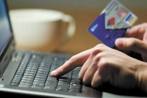 Троє мешканців Луганщини віддали шахраям великі суми грошей