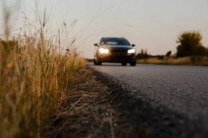 Обов'язковий техогляд та нові штрафи: що чекає українських водіїв у 2022 році