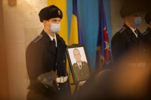 В Днепре простились с погибшими при обстреле на "Южмаше"