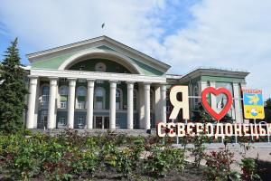 Під Сєвєродонецьком ворог відступив на кілометри: "Побита техніка, багато трупів"