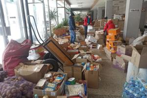 Гайдай: "Гуманитарные штабы работают по всей Луганской области"