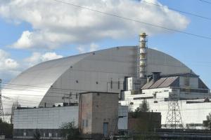 Чорнобильська АЕС, окупована військами РФ, повністю знеструмлена: можливий витік радіації, - Кулеба