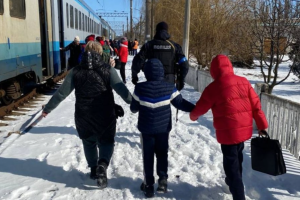 Сьогодні з Лисичанська та Сєверодонецька вдалося евакуювати понад 300 жінок та дітей