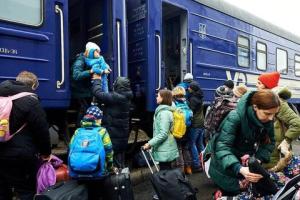 Эвакуация жителей Луганщины продолжается: следующий рейс - из Кременной