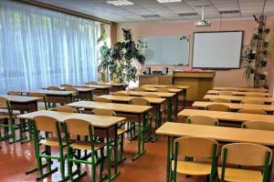 Важно для учащихся школ Луганщины: как получить документы об образовании и продолжить обучение