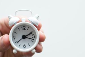 На Донеччині змінено час дії комендантської години