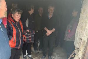 "Знову пощастило": з Лисичанська, Сєвєродонецька та Білогорівки вдалося евакуювати 37 людей