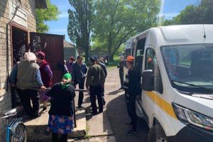 "Сьогодні ризик виправдався": на Попаснянщину вдалося доставити гуманітарну допомогу та евакуювати одну жінку