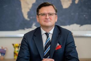 Кулеба сообщил о поставках тяжелого вооружения из США