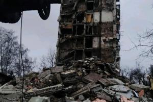 "Вивозити людей неможливо": Гайдай про ситуацію у Попасній