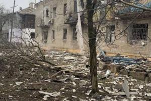 На Донеччині внаслідок обстрілів загинули троє людей, є поранені