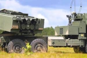 В Україну доставлено американські РСЗВ HIMARS